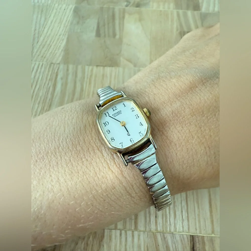 Vintage Citizen Quartz ladies octagonal dress watch NEW BATTERY